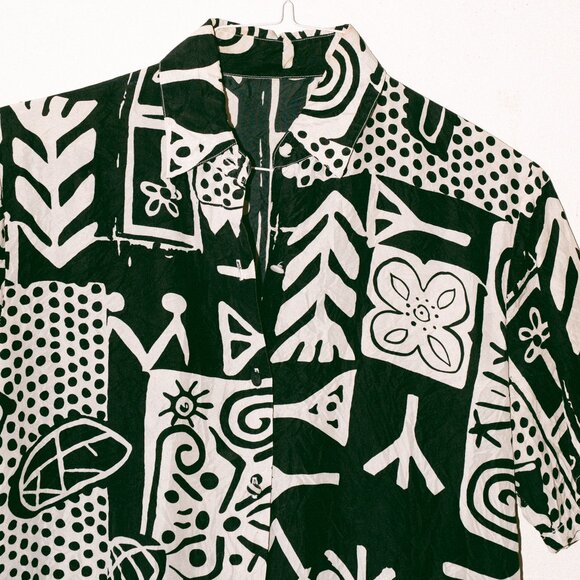 Vintage Patterned Button-Down Short-Sleeve Shirt - Picture 2 of 6